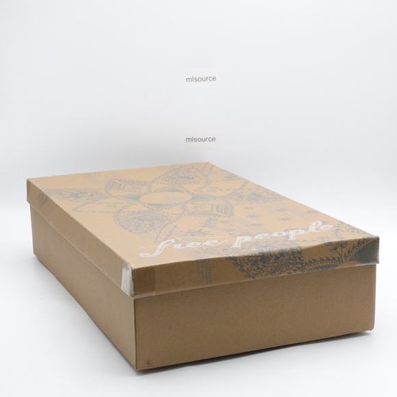 NEW Size 8.5 Women's Free People Dana Distressed Pull-On Leather Boots - Picture 15 of 15